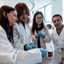 Elizabeth Skovran with student researchers in her lab. Photo by Robert C . Bain.